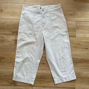 Woolrich Womens Cargo Khaki Capri's Size 10